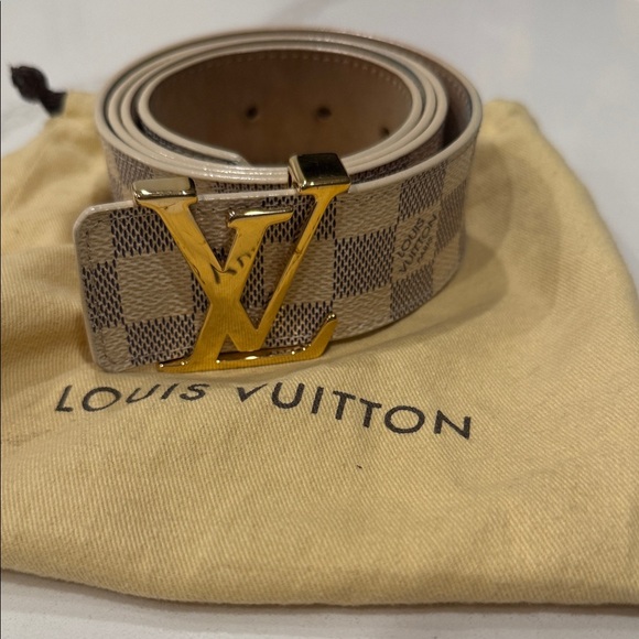 Louis Vuitton Gold Buckle Checkered Belt 34in waist